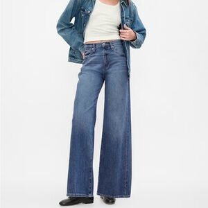 GAP Short High Rise Wide Leg Jeans